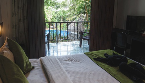 Deluxe Double Room, Balcony, Pool View