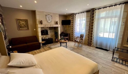 Classic Triple Room