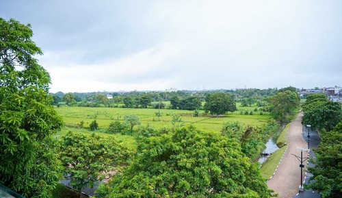 Deluxe Double Room, Balcony, Park View