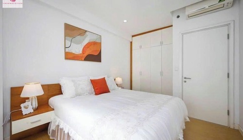 Premium Apartment, 1 King Bed, City View