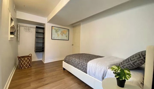 Signature Room
