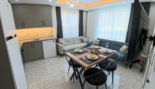 Deluxe Apartment, Kitchen, Pool View