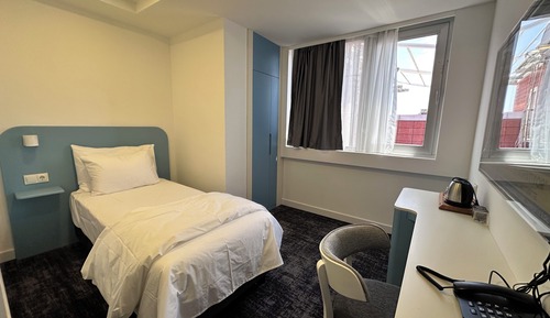Single Room, City View