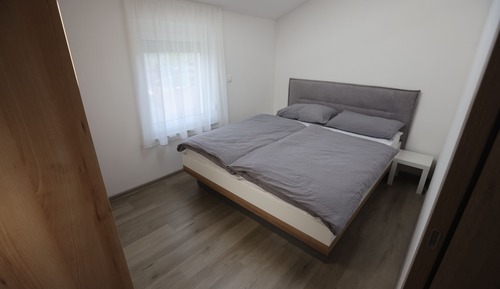 Gallery Apartment, 2 Bedrooms, Balcony, City View