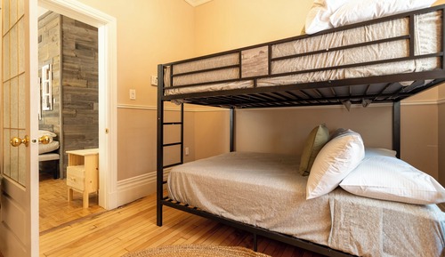Family Apartment, City View