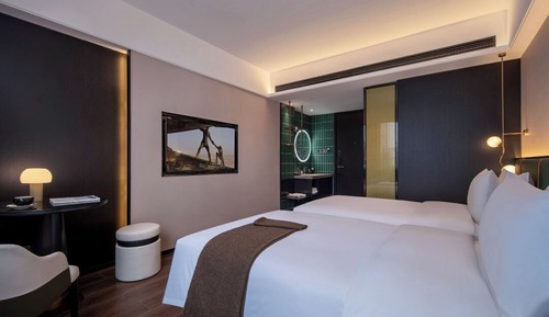 Business Twin Room, City View