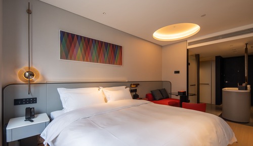 Basic Single Room, City View