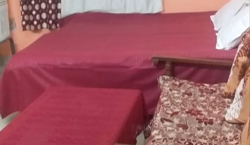 Comfort Room, Balcony