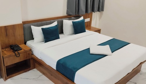 Superior Double Room, City View