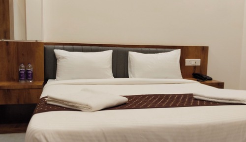Deluxe Double Room, 1 Queen Bed, City View