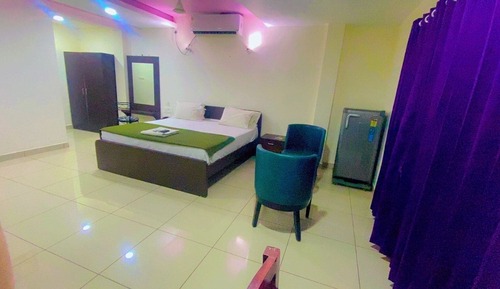 Club Suite