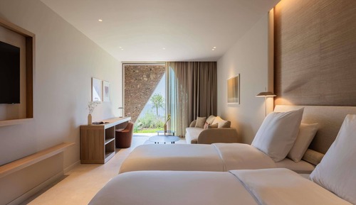 Deluxe Room, Multiple Beds
