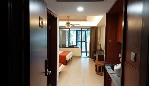 Deluxe Apartment, Garden View