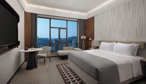 Superior Single Room
