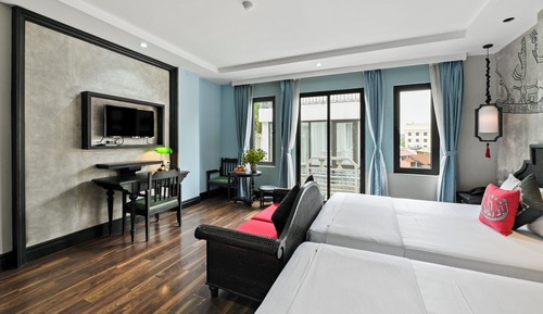 Family Suite With City View