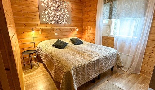 Deluxe Chalet, Kitchen, Lake View