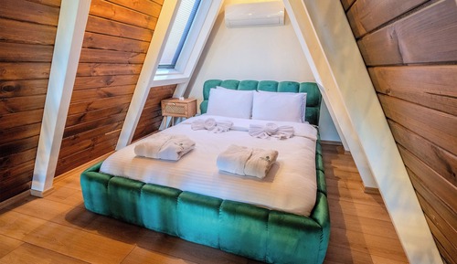 Presidential Villa, Mountain View