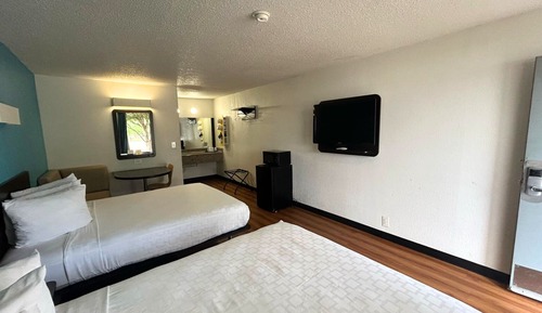 Standard Room, 2 Queen Beds, Non Smoking, Kitchenette