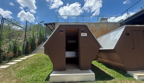 Basic Bungalow, River View