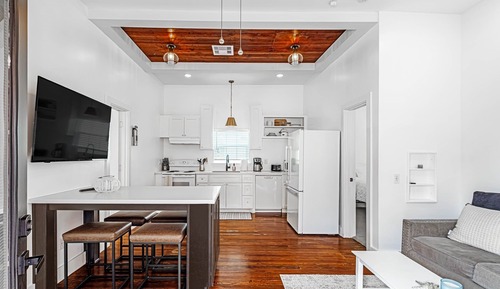 House, 2 Bedrooms