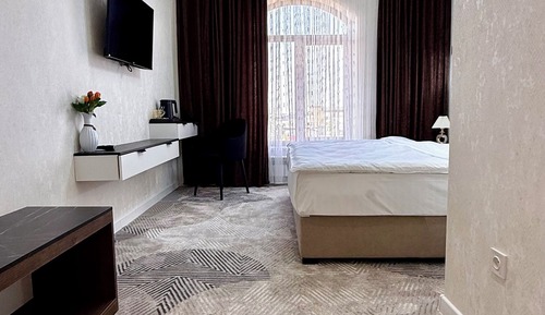 Comfort Double Room, City View