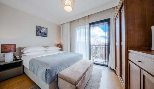 Standard Suite, 2 Bedrooms, Balcony, Courtyard View
