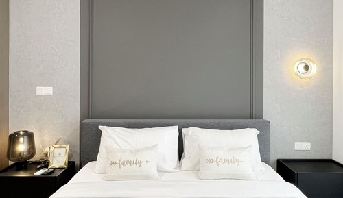 Two bedroom double bath double queen Suite