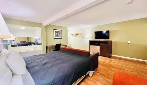 Superior Room, 1 King Bed, Non Smoking