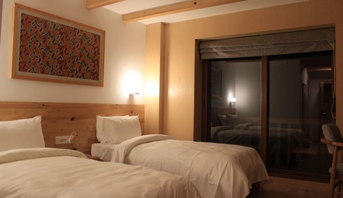 Deluxe Double or Twin Room
