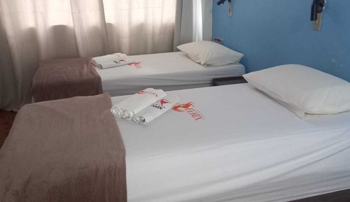 Basic Twin Room, 2 Bedrooms