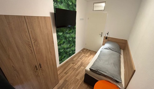 Basic Apartment, 5 Bedrooms, Non Smoking, Kitchen