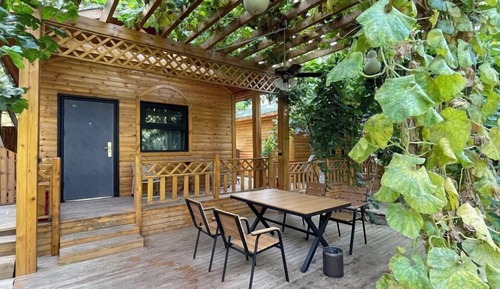Basic Double or Twin Room, Patio, Courtyard View