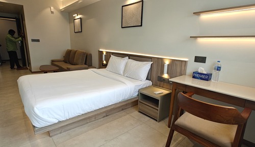 Deluxe Studio Suite