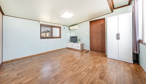 Basic Room, 2 Bedrooms (Main Building Room 302)
