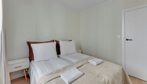 Comfort Apartment, Balcony, City View