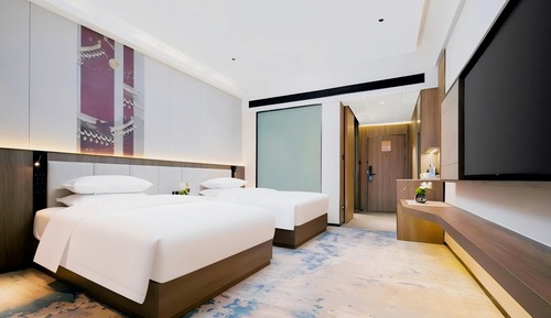 Economy Twin Room, Lake View