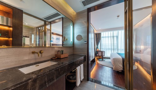Standard Double Room, City View