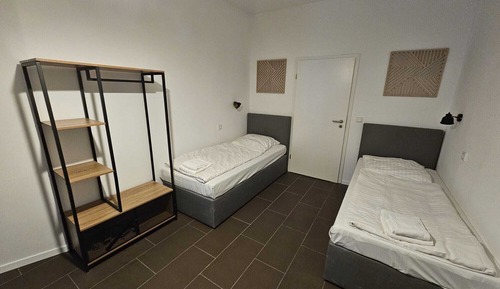 Studio, 2 Twin Beds, Kitchen