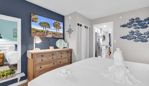 Signature Condo, 1 Bedroom, City View, Beachfront