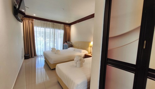 Deluxe Room, Garden View