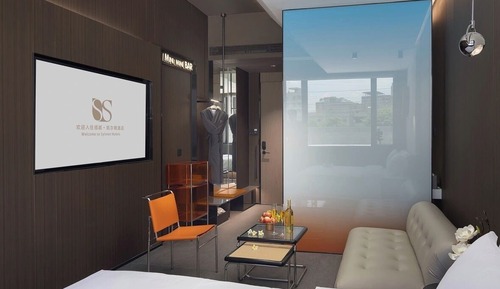 Executive Room