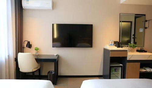 Junior Double Room