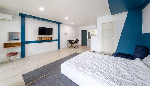 Basic Room, 1 Bedroom (B, Room 202 (Spa/Private BBQ))