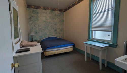 Basic Single Room