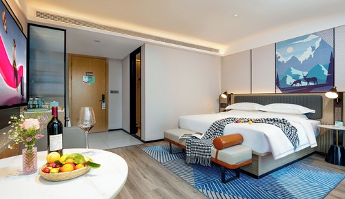 Business Double Room, City View