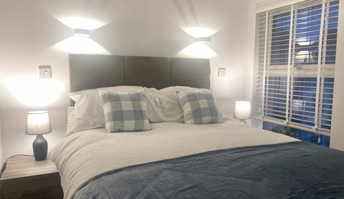 Deluxe Double Room, 1 Double Bed, Non Smoking, Ensuite