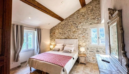 Basic Room, Garden View