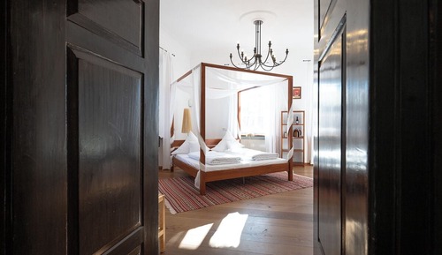 Deluxe Double Room, Courtyard View