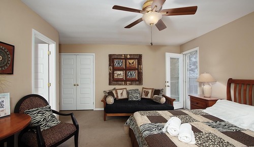 Deluxe Room, Balcony, Lake View