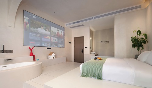 Deluxe Double Room, Patio, Courtyard View
